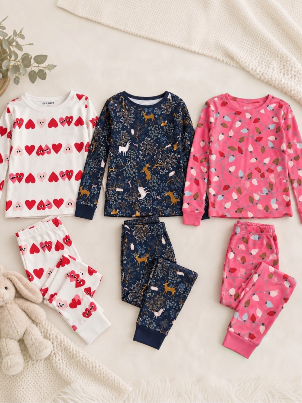 Girls’ Size 8 Pajama Bundle – Winter Animals Hearts & Christmas Valentine’s Day